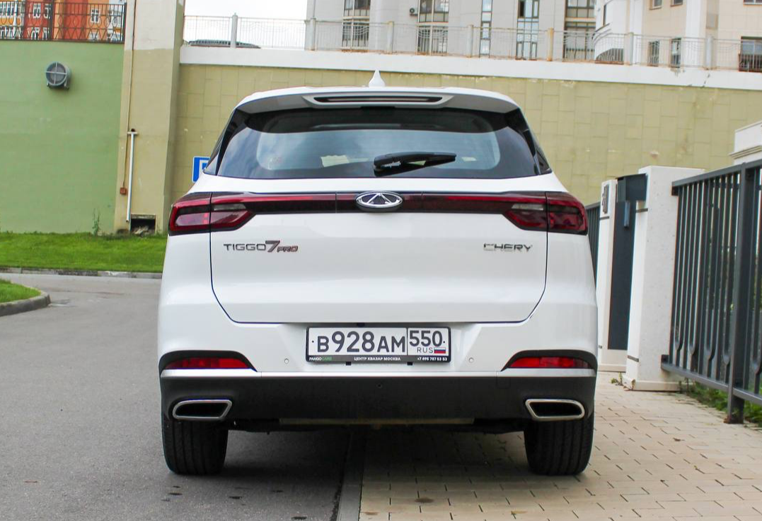 Аренда chery tiggo-7-pro стандарт класса 2023 года в городе Москва Матвеевское от 4000 руб./сутки, передний привод, двигатель: бензин, объем 1.5 литров, каско (Мультидрайв), ОСАГО (Мультидрайв), без водителя, недорого, вид 8 - RentRide