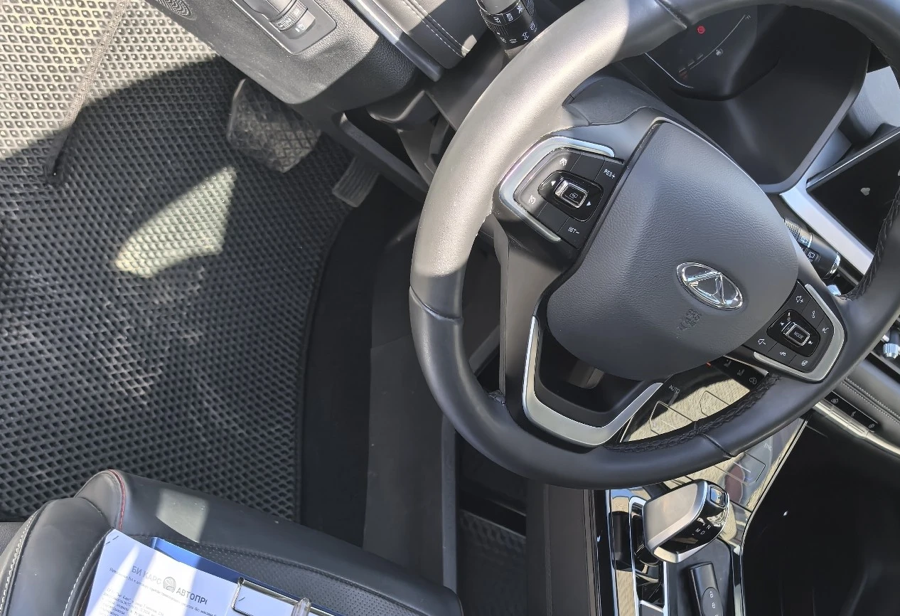 Аренда chery tiggo-7-pro бизнес класса 2023 года в городе Москва Матвеевское от 5990 руб./сутки, передний привод, двигатель: бензин, объем 1.5 литров, каско (Мультидрайв), ОСАГО (Мультидрайв), без водителя, недорого, вид 4 - RentRide