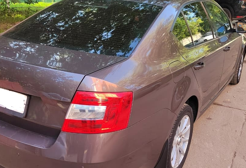 Аренда skoda octavia эконом класса 2018 года в городе Москва Озёрная от 2500 руб./сутки, передний привод, двигатель: бензин, объем 1.6 литров, ОСАГО (Впишу в полис), без водителя, недорого, вид 5 - RentRide