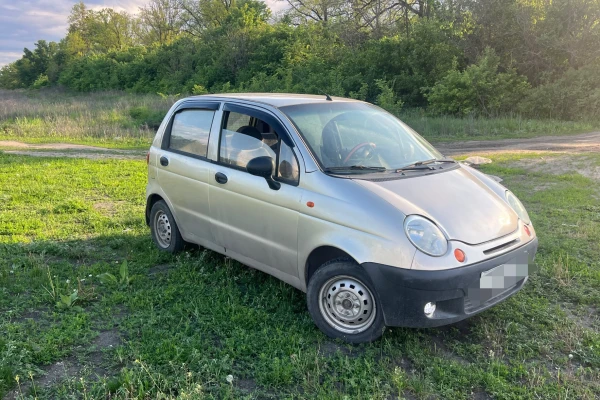 Прокат авто daewoo matiz эконом класса 2009 года в городе Воронеж от 1100 руб./сутки, передний привод, двигатель: бензин, объем 0.8 литров, ОСАГО (Мультидрайв), без водителя, недорого - RentRide