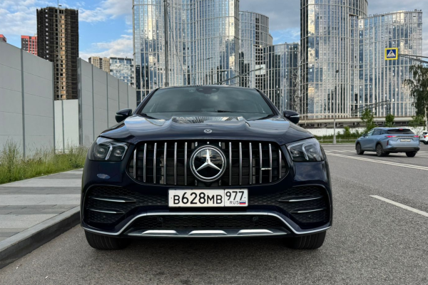 Прокат авто mercedes-benz gle-coupe-amg премиум класса 2022 года в городе Москва Киевская от 26000 руб./сутки, полный привод, двигатель: гибрид, объем 3 литра, каско (Мультидрайв), ОСАГО (Мультидрайв), без водителя, недорого - RentRide