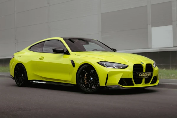 Прокат авто bmw m4 премиум класса 2020 года в городе Москва Крылатское от 36000 руб./сутки, задний привод, двигатель: бензин, объем 3 литра, каско (Мультидрайв), ОСАГО (Мультидрайв), без водителя, недорого - RentRide