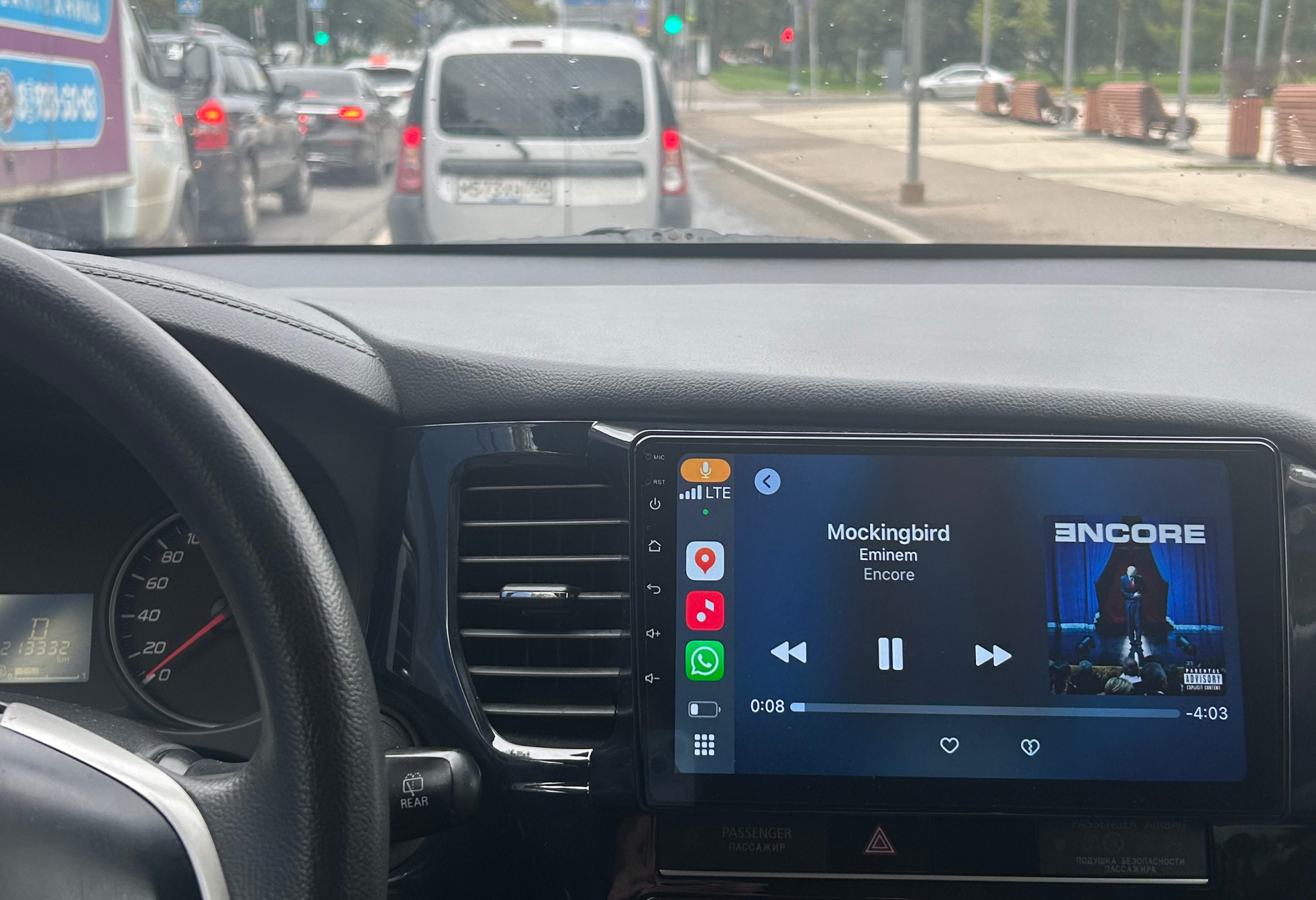 Аренда mitsubishi outlander эконом класса 2019 года в городе Москва Проспект Мира от 2800 руб./сутки, передний привод, двигатель: бензин, объем 2 литра, ОСАГО (Мультидрайв), без водителя, недорого, вид 2 - RentRide