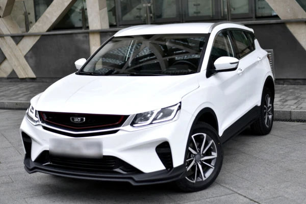 Прокат авто belgee x50 стандарт класса 2024 года в городе Москва Румянцево от 3800 руб./сутки, передний привод, двигатель: бензин, объем 1.5 литров, ОСАГО (Мультидрайв), без водителя, недорого - RentRide