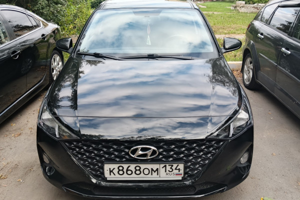 Прокат авто hyundai solaris 2021 года в городе Подольск от 2000 руб./сутки, передний привод, двигатель: бензин, объем 1.6 литров, каско (Мультидрайв), ОСАГО (Мультидрайв), без водителя, недорого - RentRide