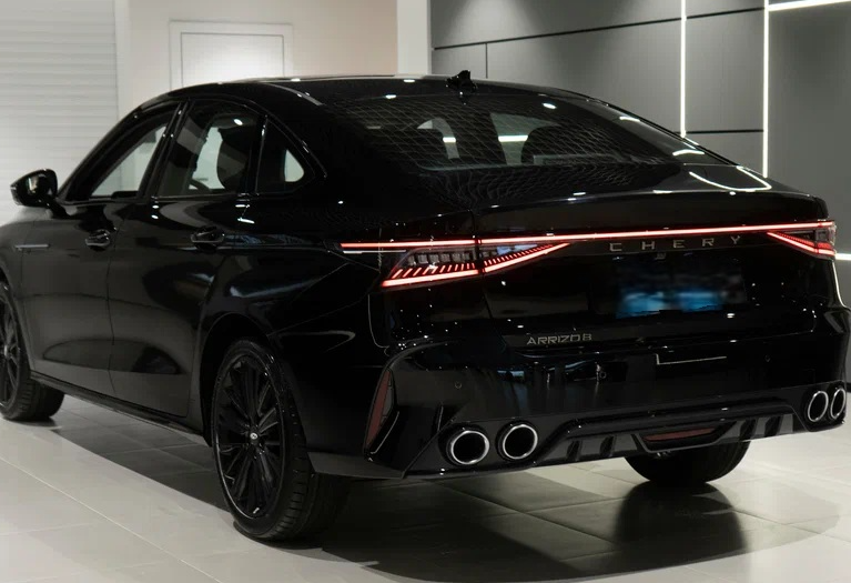 Аренда chery arrizo-8 стандарт класса 2024 года в городе Москва Варшавская от 3960 руб./сутки, передний привод, двигатель: бензин, объем 1.6 литров, каско (Мультидрайв), ОСАГО (Мультидрайв), без водителя, недорого, вид 3 - RentRide