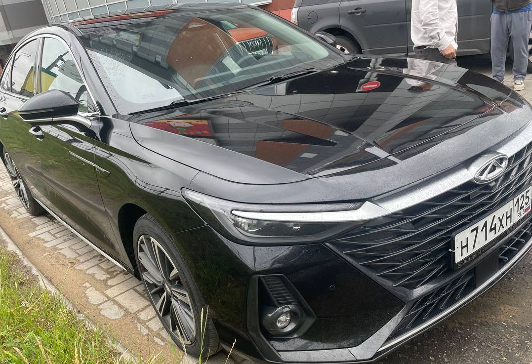 Аренда chery arrizo-8 комфорт класса 2023 года в городе Москва Варшавская от 5200 руб./сутки, передний привод, двигатель: бензин, объем 1.6 литров, каско (Мультидрайв), ОСАГО (Мультидрайв), без водителя, недорого, вид 2 - RentRide