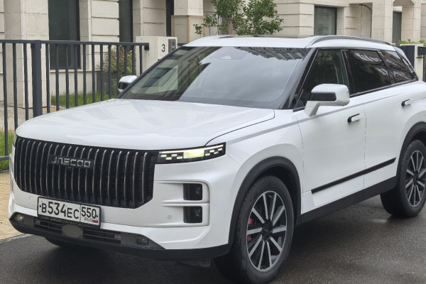 Прокат авто jaecoo j7 бизнес класса 2024 года в городе Москва Матвеевское от 7200 руб./сутки, полный привод, двигатель: бензин, объем 1.6 литров, каско (Мультидрайв), ОСАГО (Мультидрайв), без водителя, недорого - RentRide