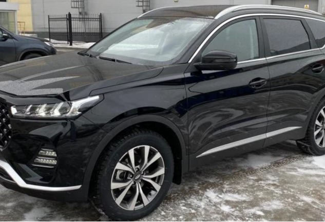 Аренда chery tiggo-7-pro комфорт класса 2022 года в городе Москва Озёрная от 4000 руб./сутки, передний привод, двигатель: бензин, объем 1.5 литров, ОСАГО (Впишу в полис), без водителя, недорого, вид 2 - RentRide