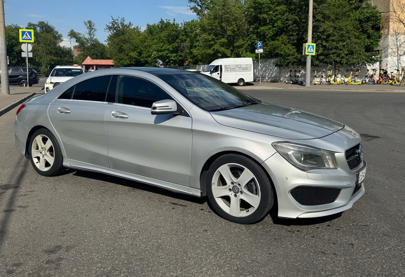 Аренда mercedes-benz cla бизнес класса 2013 года в городе Москва Люблино от 5000 руб./сутки, передний привод, двигатель: бензин, объем 1.6 литров, ОСАГО (Мультидрайв), без водителя, недорого, вид 2 - RentRide