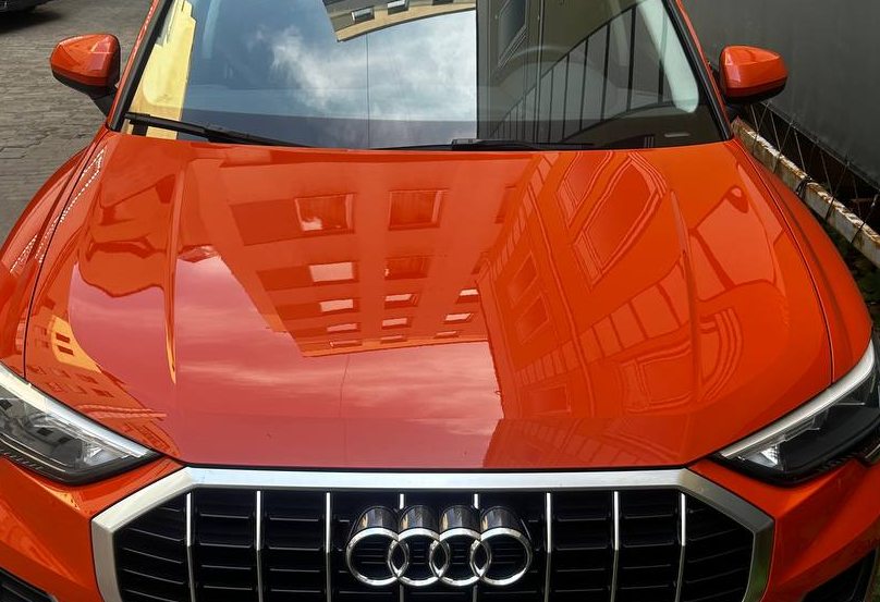 Аренда audi q3 бизнес класса 2021 года в городе Москва Чертановская от 7200 руб./сутки, передний привод, двигатель: бензин, объем 1.4 литра, каско (Мультидрайв), ОСАГО (Мультидрайв), без водителя, недорого, вид 2 - RentRide