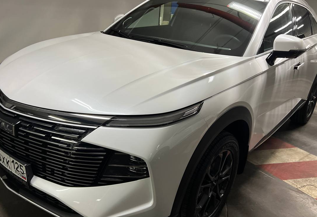 Аренда haval f7 стандарт класса 2025 года в городе Москва Щукинская от 4720 руб./сутки, передний привод, двигатель: бензин, объем 1.5 литров, каско (Мультидрайв), ОСАГО (Мультидрайв), без водителя, недорого, вид 2 - RentRide