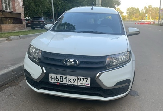 Аренда lada largus эконом класса 2024 года в городе Москва от 3160 руб./сутки, передний привод, двигатель: бензин, объем 1.5 литров, ОСАГО (Впишу в полис), без водителя, недорого, вид 4 - RentRide