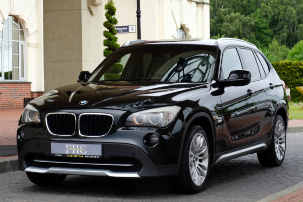 Прокат авто bmw x1 комфорт класса 2010 года в городе Калининград от 5512 руб./сутки, полный привод, двигатель: дизель, объем 2 литра, каско (Впишу в полис), ОСАГО (Мультидрайв), без водителя, недорого - RentRide