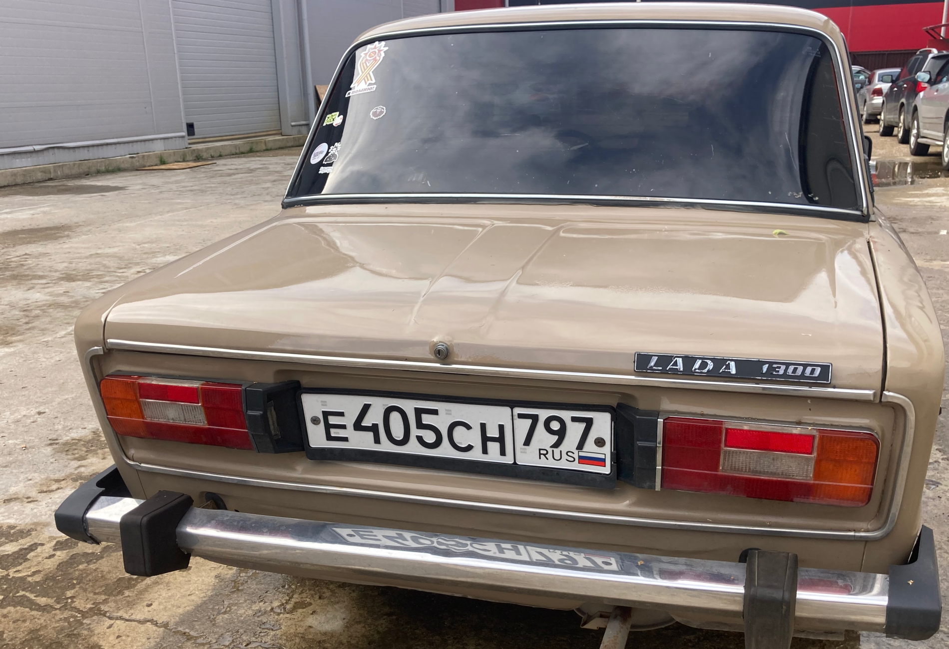 Аренда lada 2106 эконом класса 1990 года в городе Москва Нагорная от 1112 руб./сутки, задний привод, двигатель: бензин, объем 1.3 литра, ОСАГО (Впишу в полис), без водителя, недорого, вид 3 - RentRide