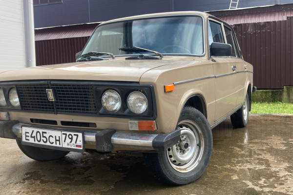 Прокат авто lada 2106 эконом класса 1990 года в городе Москва Нагорная от 1112 руб./сутки, задний привод, двигатель: бензин, объем 1.3 литра, ОСАГО (Впишу в полис), без водителя, недорого - RentRide