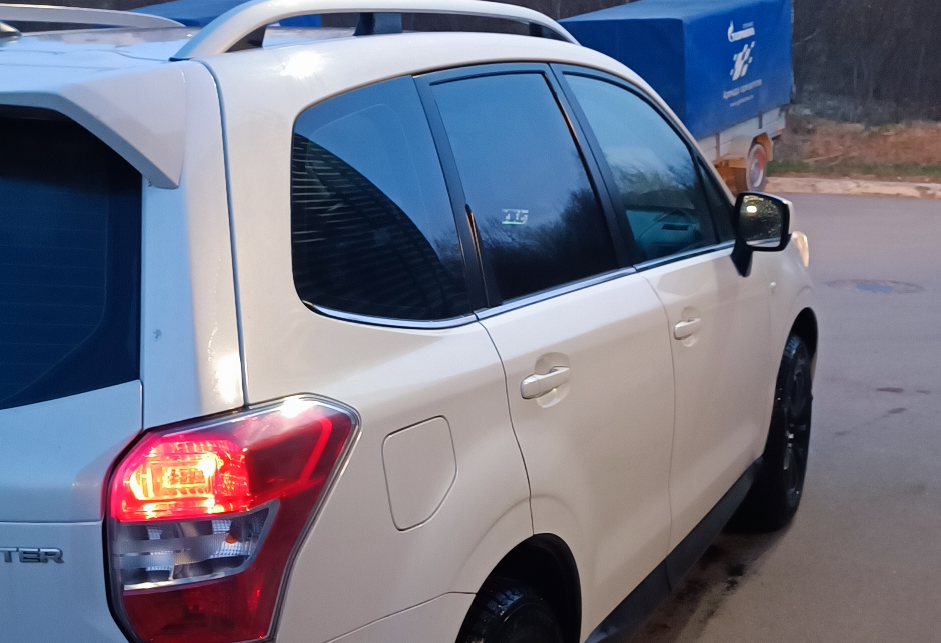 Аренда subaru forester эконом класса 2013 года в городе Москва Купчино от 1600 руб./сутки, полный привод, ОСАГО (Впишу в полис), без водителя, недорого, вид 4 - RentRide