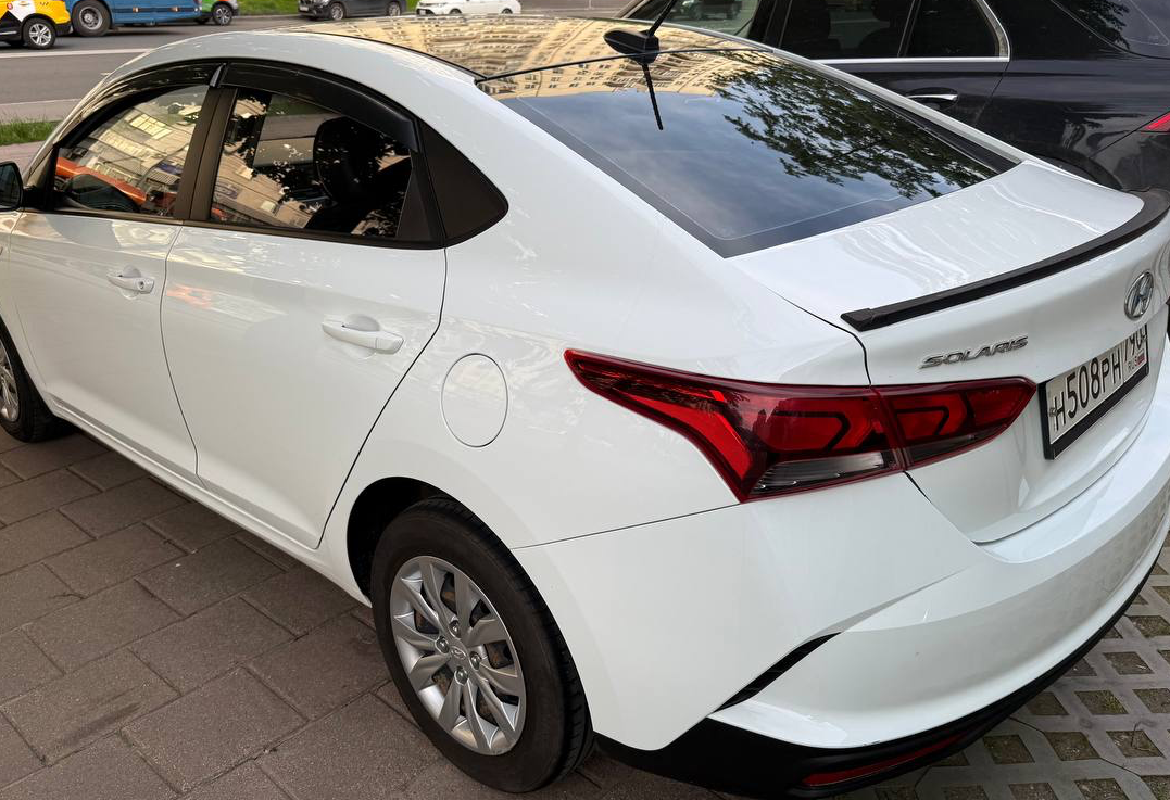 Аренда hyundai solaris эконом класса 2021 года в городе Москва Проспект Мира от 2200 руб./сутки, передний привод, двигатель: бензин, объем 1.6 литров, ОСАГО (Впишу в полис), без водителя, недорого, вид 3 - RentRide