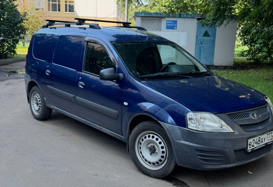 Аренда lada largus 2013 года в городе Москва Бабушкинская от 2000 руб./сутки, передний привод, двигатель: бензин, объем 1.6 литров, ОСАГО (Впишу в полис), без водителя, недорого - RentRide