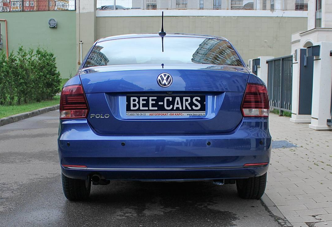 Аренда volkswagen polo эконом класса 2019 года в городе Москва Матвеевское от 2400 руб./сутки, передний привод, двигатель: бензин, объем 1.6 литров, каско (Мультидрайв), ОСАГО (Мультидрайв), без водителя, недорого, вид 7 - RentRide