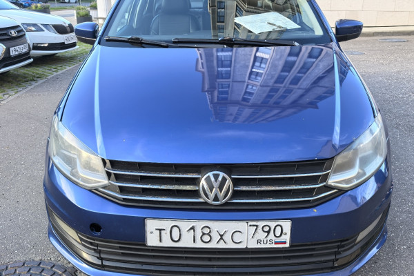 Прокат авто volkswagen polo эконом класса 2019 года в городе Москва Матвеевское от 3300 руб./сутки, передний привод, двигатель: бензин, объем 1.6 литров, каско (Мультидрайв), ОСАГО (Мультидрайв), без водителя, недорого - RentRide