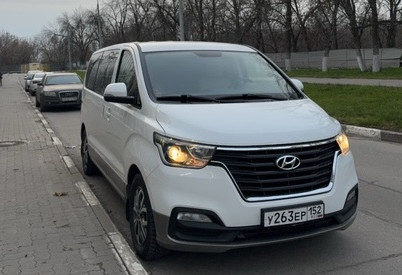 Аренда hyundai h-1 комфорт класса 2021 года в городе Москва от 7600 руб./сутки, задний привод, двигатель: дизель, объем 2.5 литров, ОСАГО (Мультидрайв), без водителя, недорого, вид 12 - RentRide