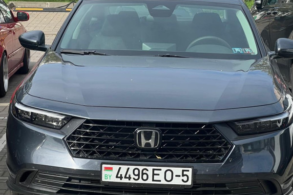 Прокат авто honda accord бизнес класса 2024 года в городе Москва Волгоградский проспект от 5200 руб./сутки, передний привод, двигатель: бензин, объем 1.5 литров, ОСАГО (Мультидрайв), без водителя, недорого - RentRide