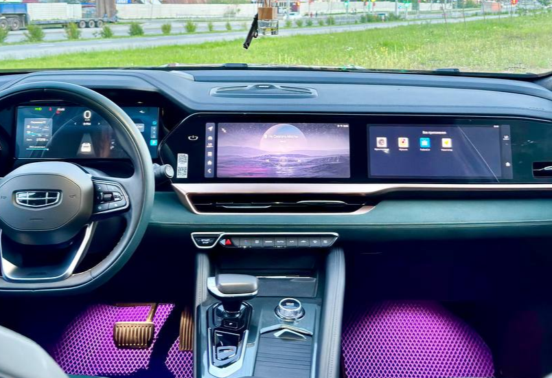 Аренда geely monjaro бизнес класса 2023 года в городе Москва от 5600 руб./сутки, полный привод, двигатель: бензин, объем 2 литра, ОСАГО (Впишу в полис), без водителя, недорого, вид 6 - RentRide