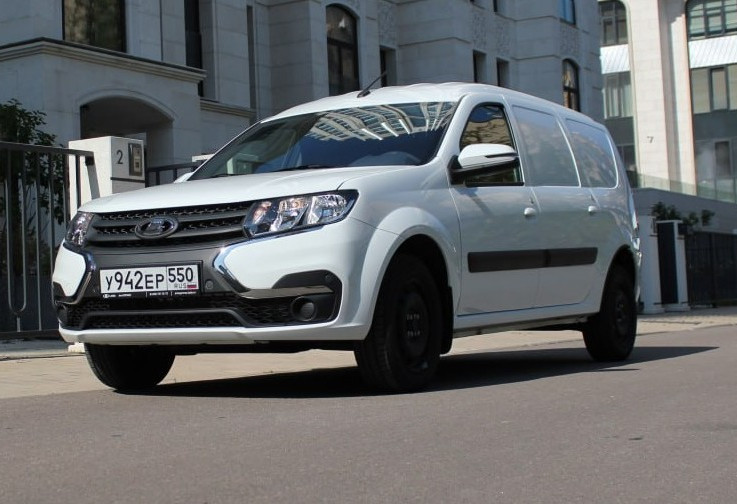 Аренда lada largus 2024 года в городе Москва Матвеевское от 3000 руб./сутки, передний привод, двигатель: бензин, объем 1.6 литров, каско (Мультидрайв), ОСАГО (Мультидрайв), без водителя, недорого - RentRide