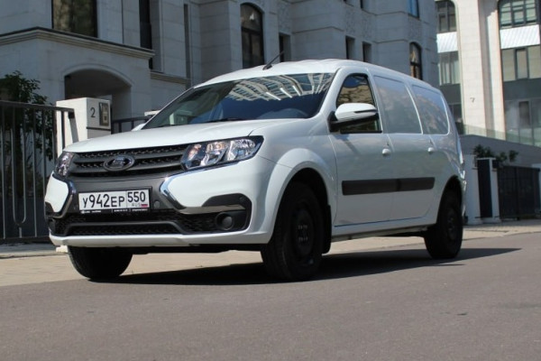 Прокат авто lada largus 2024 года в городе Москва Матвеевское от 3000 руб./сутки, передний привод, двигатель: бензин, объем 1.6 литров, каско (Мультидрайв), ОСАГО (Мультидрайв), без водителя, недорого - RentRide