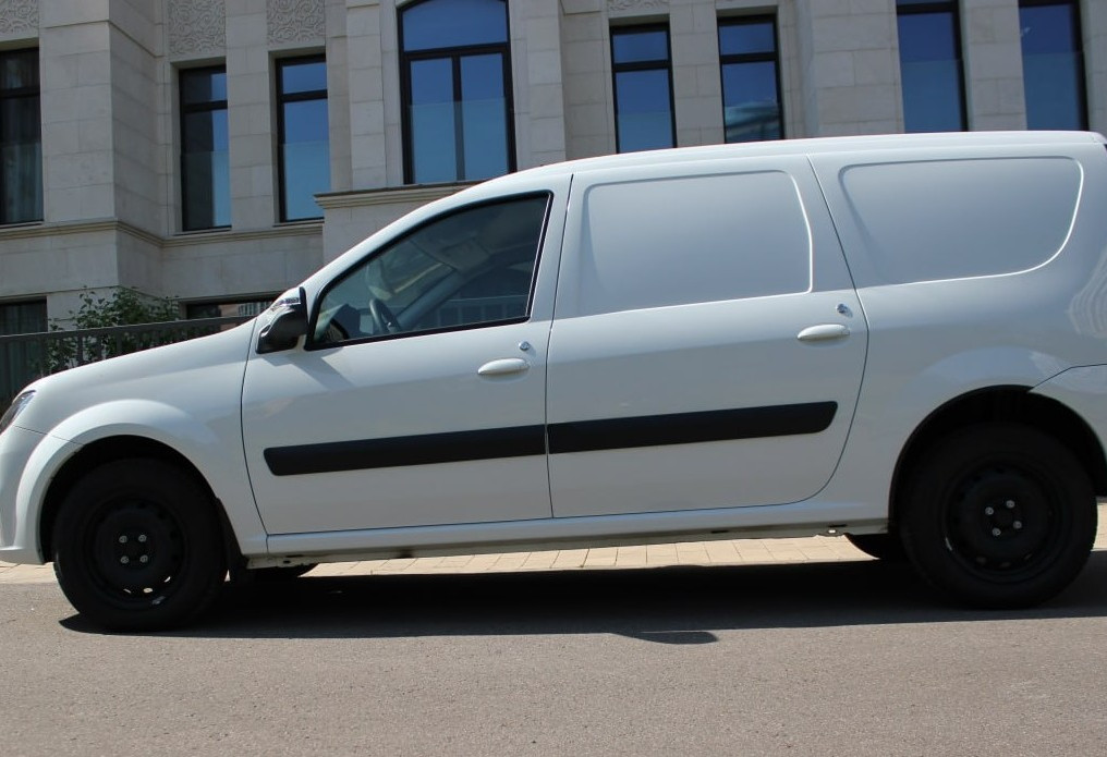 Аренда lada largus эконом класса 2024 года в городе Москва Матвеевское от 3000 руб./сутки, передний привод, двигатель: бензин, объем 1.6 литров, каско (Мультидрайв), ОСАГО (Мультидрайв), без водителя, недорого, вид 4 - RentRide
