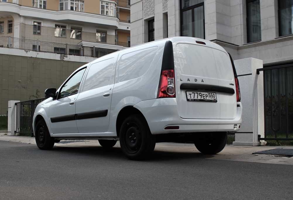 Аренда lada largus эконом класса 2024 года в городе Москва Матвеевское от 2500 руб./сутки, передний привод, двигатель: бензин, объем 1.6 литров, каско (Мультидрайв), ОСАГО (Мультидрайв), без водителя, недорого, вид 6 - RentRide