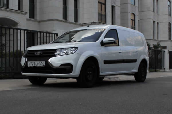 Прокат авто lada largus эконом класса 2024 года в городе Москва Матвеевское от 2000 руб./сутки, передний привод, двигатель: бензин, объем 1.6 литров, каско (Мультидрайв), ОСАГО (Мультидрайв), без водителя, недорого - RentRide