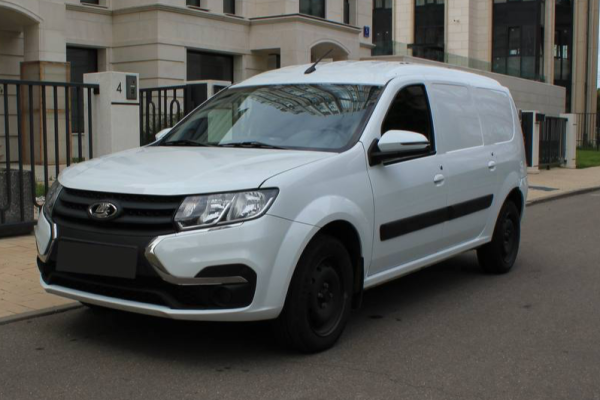Прокат авто lada largus эконом класса 2024 года в городе Москва Матвеевское от 3000 руб./сутки, передний привод, двигатель: бензин, объем 1.6 литров, каско (Мультидрайв), ОСАГО (Мультидрайв), без водителя, недорого - RentRide