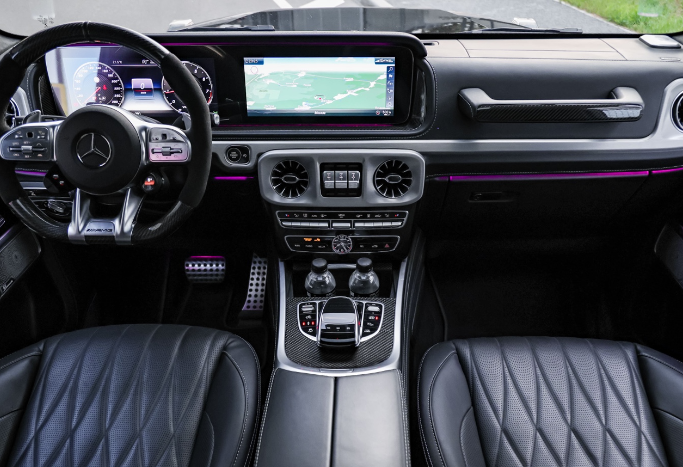 Аренда mercedes-benz g-63-amg премиум класса 2021 года в городе Москва Авиамоторная от 52000 руб./сутки, полный привод, двигатель: бензин, объем 4 литра, каско (Мультидрайв), ОСАГО (Мультидрайв), без водителя, недорого, вид 7 - RentRide