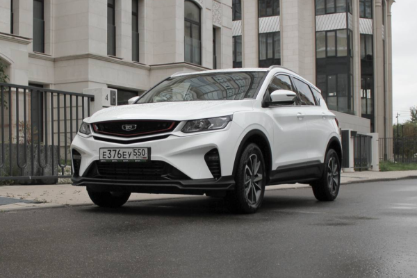 Прокат авто belgee x50 стандарт класса 2024 года в городе Москва Славянский бульвар от 4400 руб./сутки, передний привод, каско (Мультидрайв), ОСАГО (Мультидрайв), без водителя, недорого - RentRide