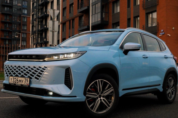 Прокат авто exeed lx комфорт класса 2024 года в городе Калининград от 4392 руб./сутки, передний привод, двигатель: бензин, объем 1.6 литров, каско (Мультидрайв), ОСАГО (Мультидрайв), без водителя, недорого - RentRide
