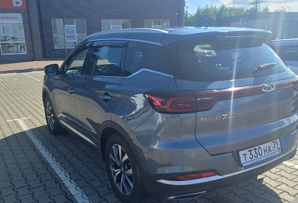 Аренда chery tiggo-7-pro комфорт класса 2021 года в городе Москва от 5200 руб./сутки, передний привод, двигатель: бензин, объем 1.5 литров, ОСАГО (Мультидрайв), без водителя, недорого, вид 4 - RentRide