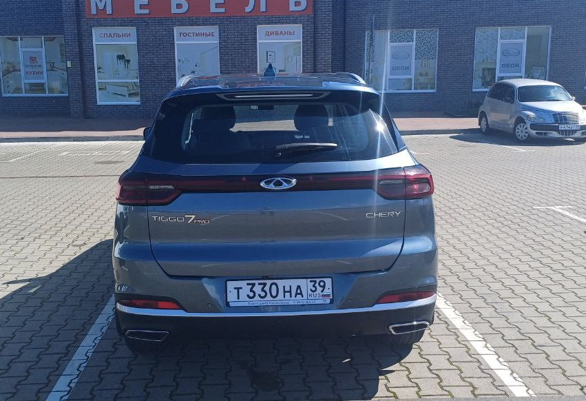 Аренда chery tiggo-7-pro комфорт класса 2021 года в городе Москва от 5200 руб./сутки, передний привод, двигатель: бензин, объем 1.5 литров, ОСАГО (Мультидрайв), без водителя, недорого, вид 3 - RentRide