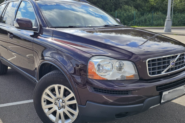 Прокат авто volvo xc90 комфорт класса 2006 года в городе Москва Прокшино от 4960 руб./сутки, полный привод, двигатель: бензин, объем 2.5 литров, ОСАГО (Впишу в полис), без водителя, недорого - RentRide