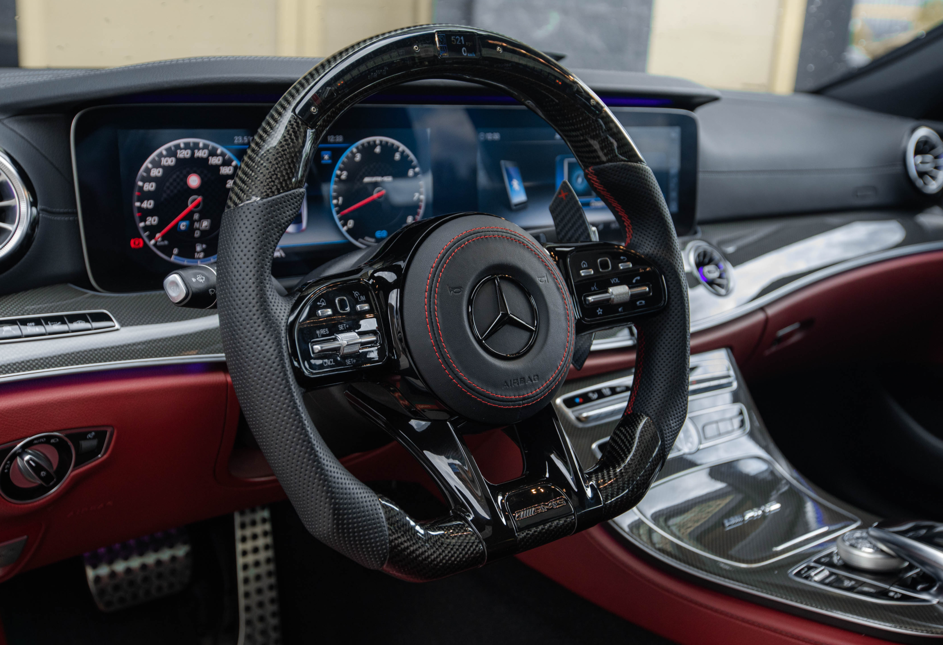 Аренда mercedes-benz cls премиум класса 2020 года в городе Москва от 20000 руб./сутки, полный привод, двигатель: бензин, объем 3 литра, ОСАГО (Впишу в полис), без водителя, недорого, вид 5 - RentRide