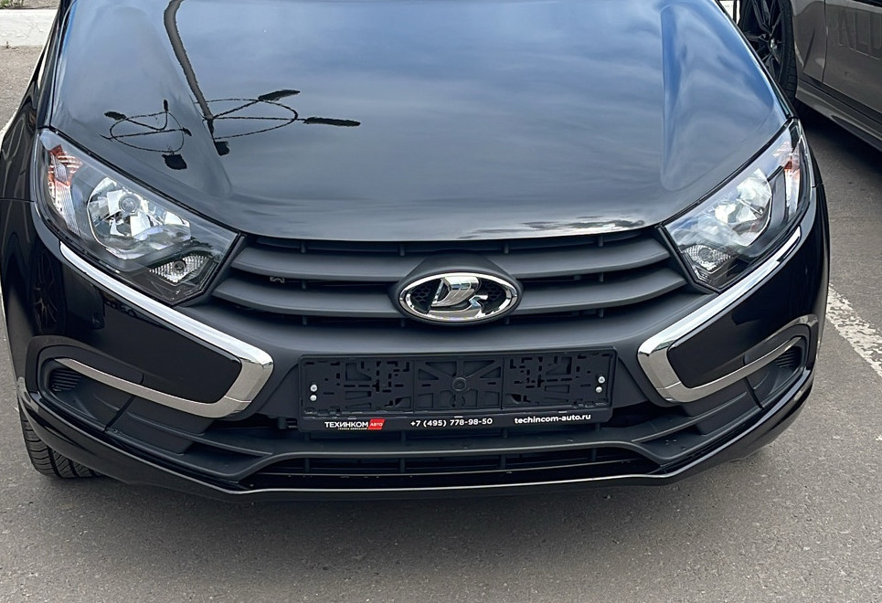 Аренда lada granta эконом класса 2024 года в городе Москва Октябрьское поле от 1750 руб./сутки, передний привод, двигатель: бензин, объем 1.6 литров, ОСАГО (Впишу в полис), без водителя, недорого, вид 2 - RentRide