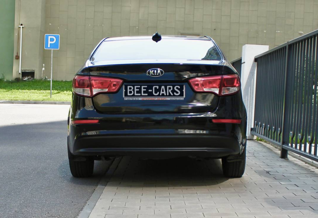 Аренда kia rio эконом класса 2017 года в городе Москва Славянский бульвар от 2160 руб./сутки, передний привод, двигатель: бензин, объем 1.4 литра, каско (Мультидрайв), ОСАГО (Мультидрайв), без водителя, недорого, вид 7 - RentRide