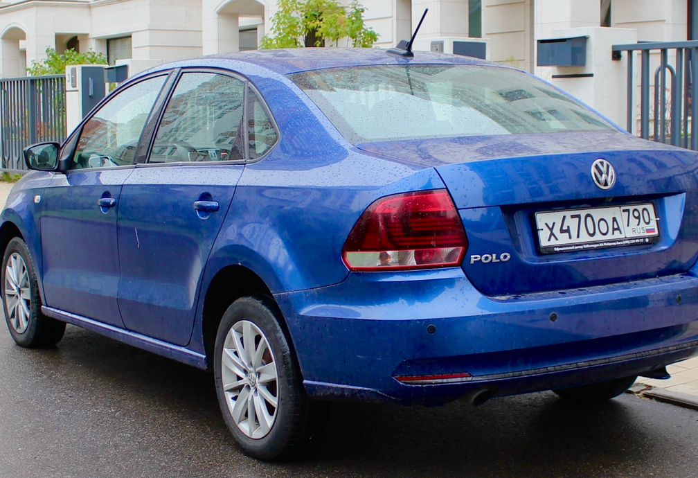 Аренда volkswagen polo эконом класса 2019 года в городе Москва Славянский бульвар от 2400 руб./сутки, передний привод, каско (Мультидрайв), ОСАГО (Мультидрайв), без водителя, недорого, вид 7 - RentRide
