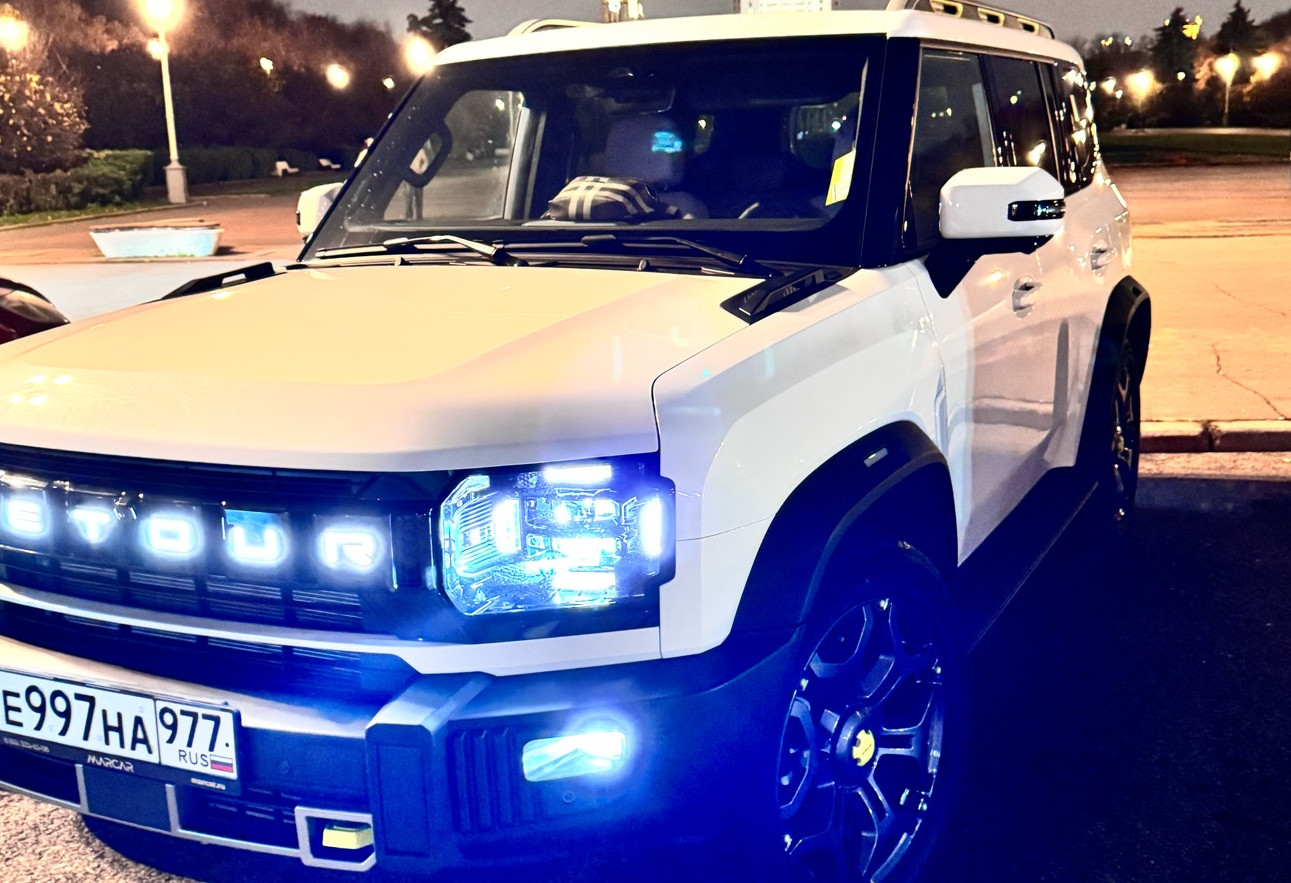 Аренда jetour t2 2024 года в городе Москва Отрадное от 8400 руб./сутки, полный привод, двигатель: бензин, объем 2 литра, каско (Мультидрайв), ОСАГО (Впишу в полис), без водителя, недорого - RentRide