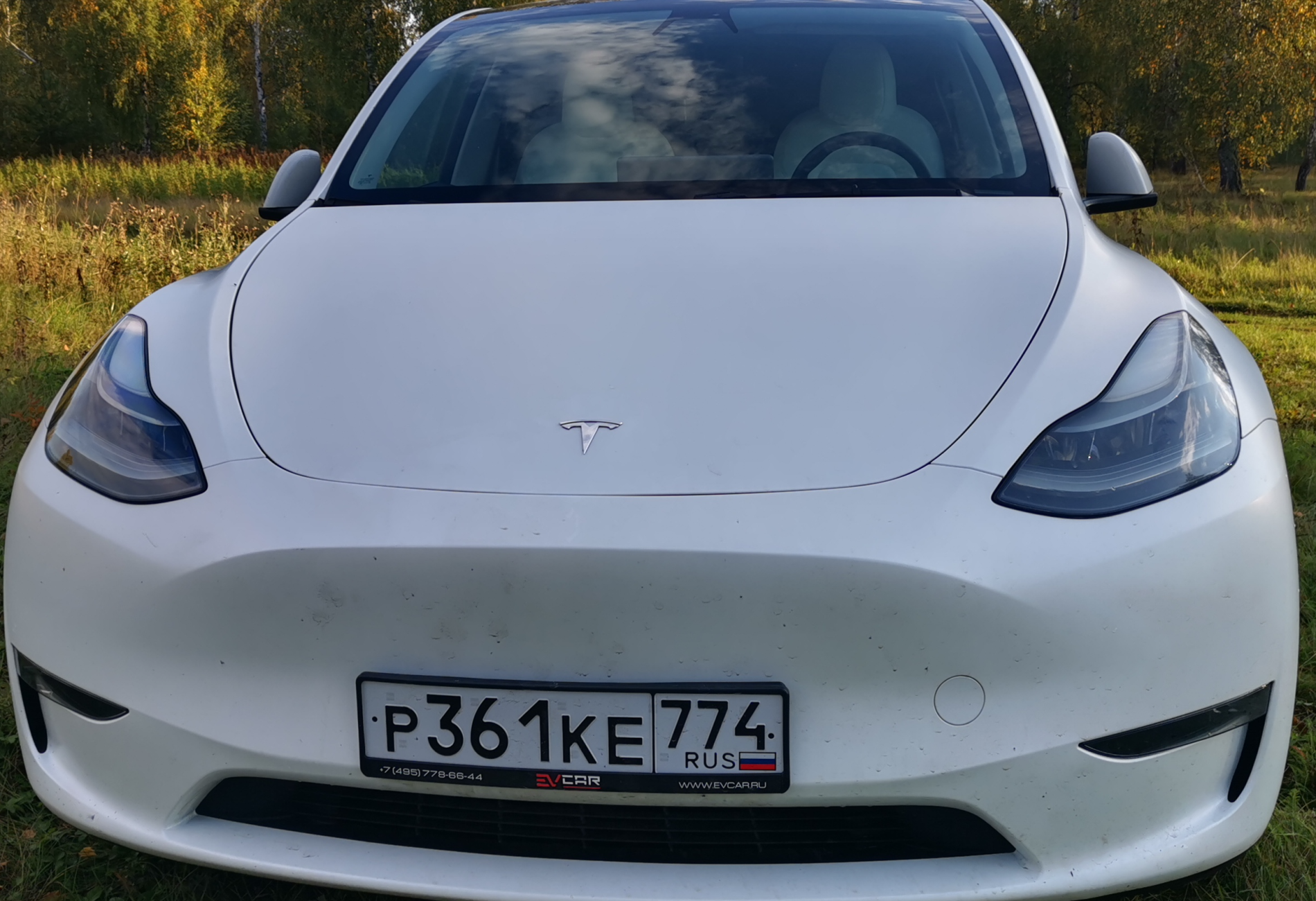 Аренда tesla y премиум класса 2023 года в городе Москва Павелецкая от 9600 руб./сутки, полный привод, ОСАГО (Впишу в полис), без водителя, недорого, вид 3 - RentRide