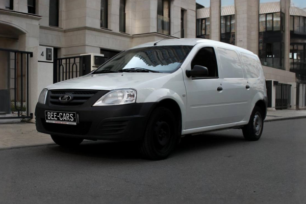 Прокат авто lada largus-furgon эконом класса 2015 года в городе Москва Славянский бульвар от 2500 руб./сутки, передний привод, каско (Мультидрайв), ОСАГО (Мультидрайв), без водителя, недорого - RentRide