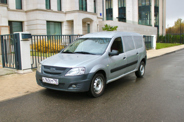 Прокат авто lada largus-furgon эконом класса 2015 года в городе Москва Славянский бульвар от 2500 руб./сутки, передний привод, каско (Мультидрайв), ОСАГО (Мультидрайв), без водителя, недорого - RentRide