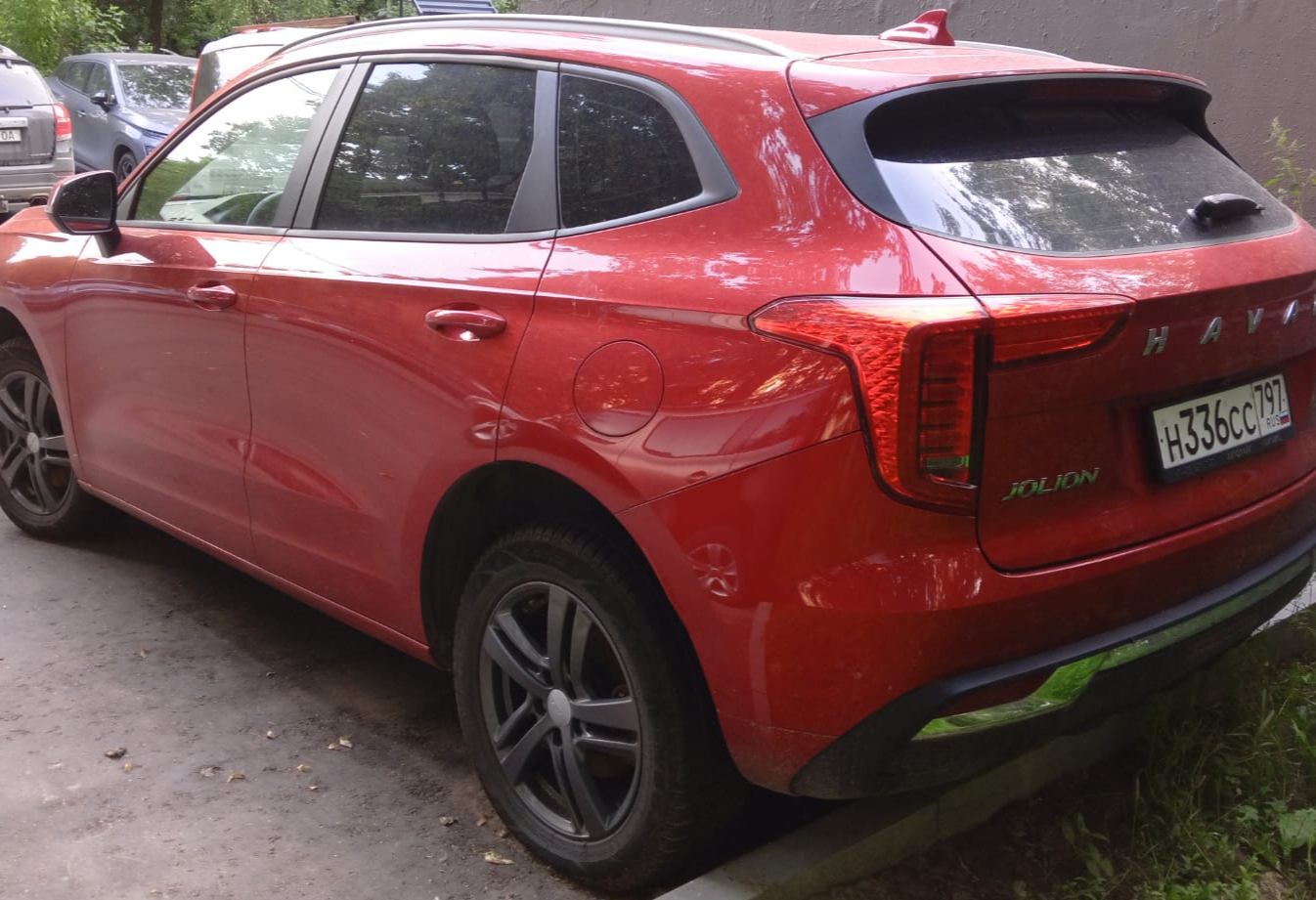 Аренда haval jolion эконом класса 2023 года в городе Москва Новые Черемушки от 2950 руб./сутки, полный привод, двигатель: бензин, объем 1.5 литров, ОСАГО (Мультидрайв), без водителя, недорого, вид 2 - RentRide