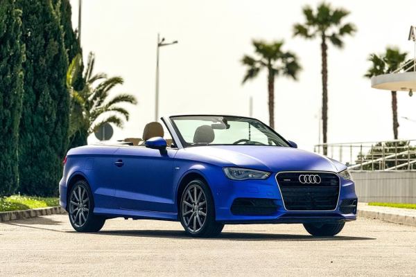 Прокат авто audi a3 бизнес класса 2016 года в городе Сочи от 6400 руб./сутки, полный привод, двигатель: бензин, ОСАГО (Мультидрайв), без водителя, недорого - RentRide